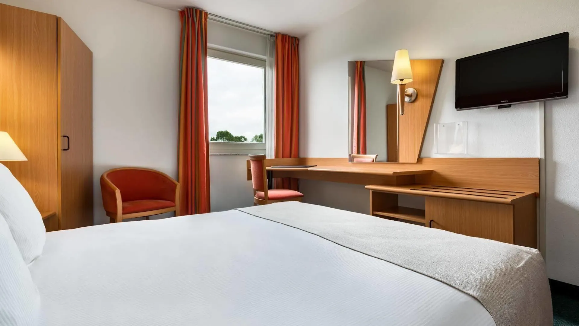 Nh Best Hotel