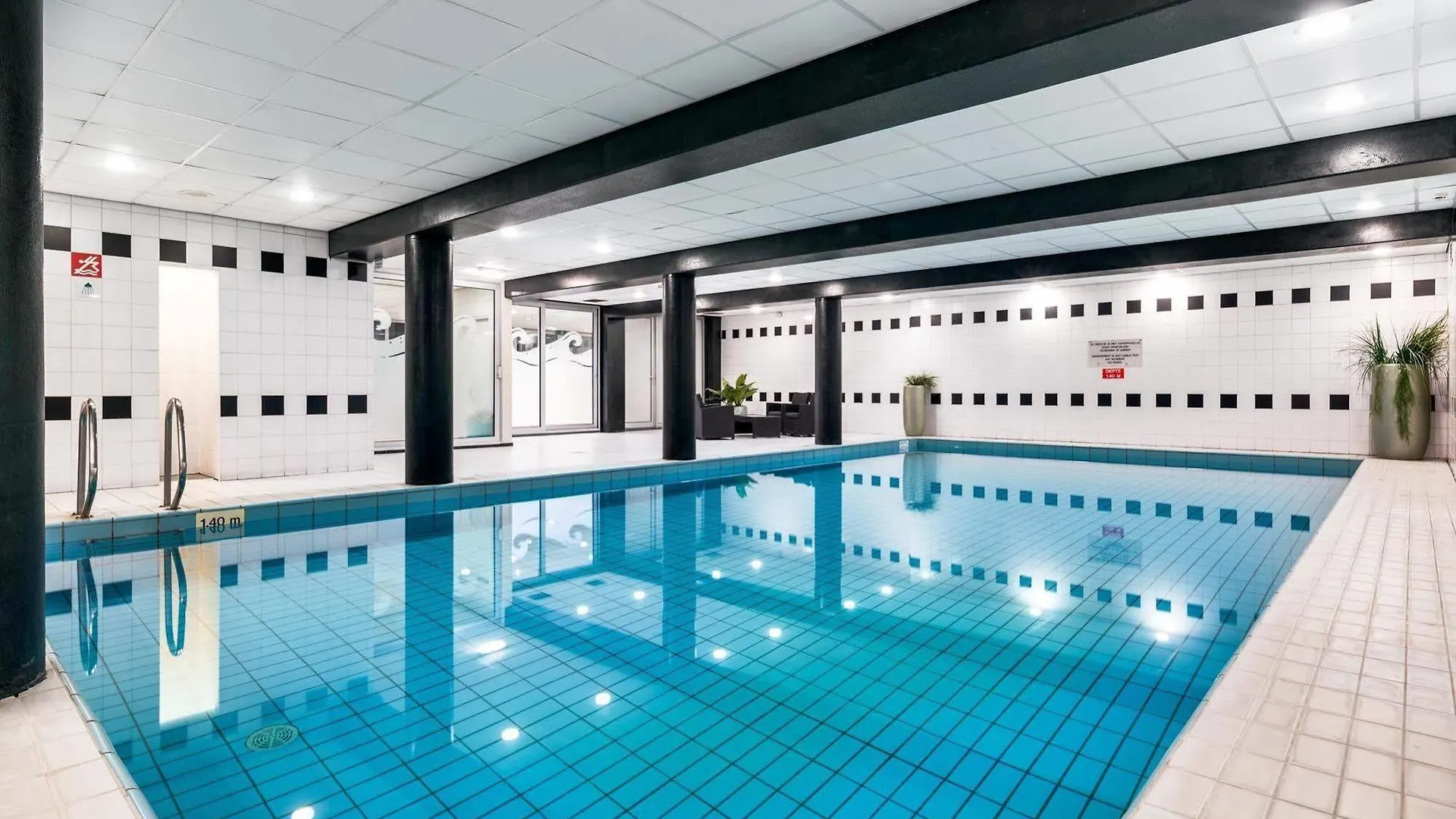 Nh Best Hotel 3*,