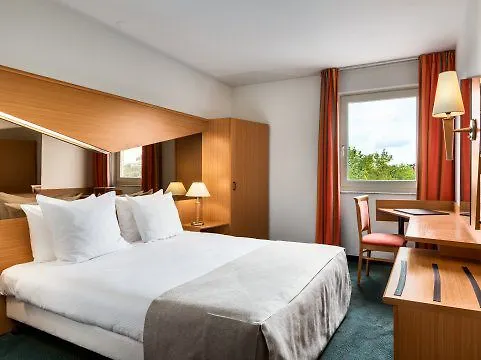 Nh Best Hotel